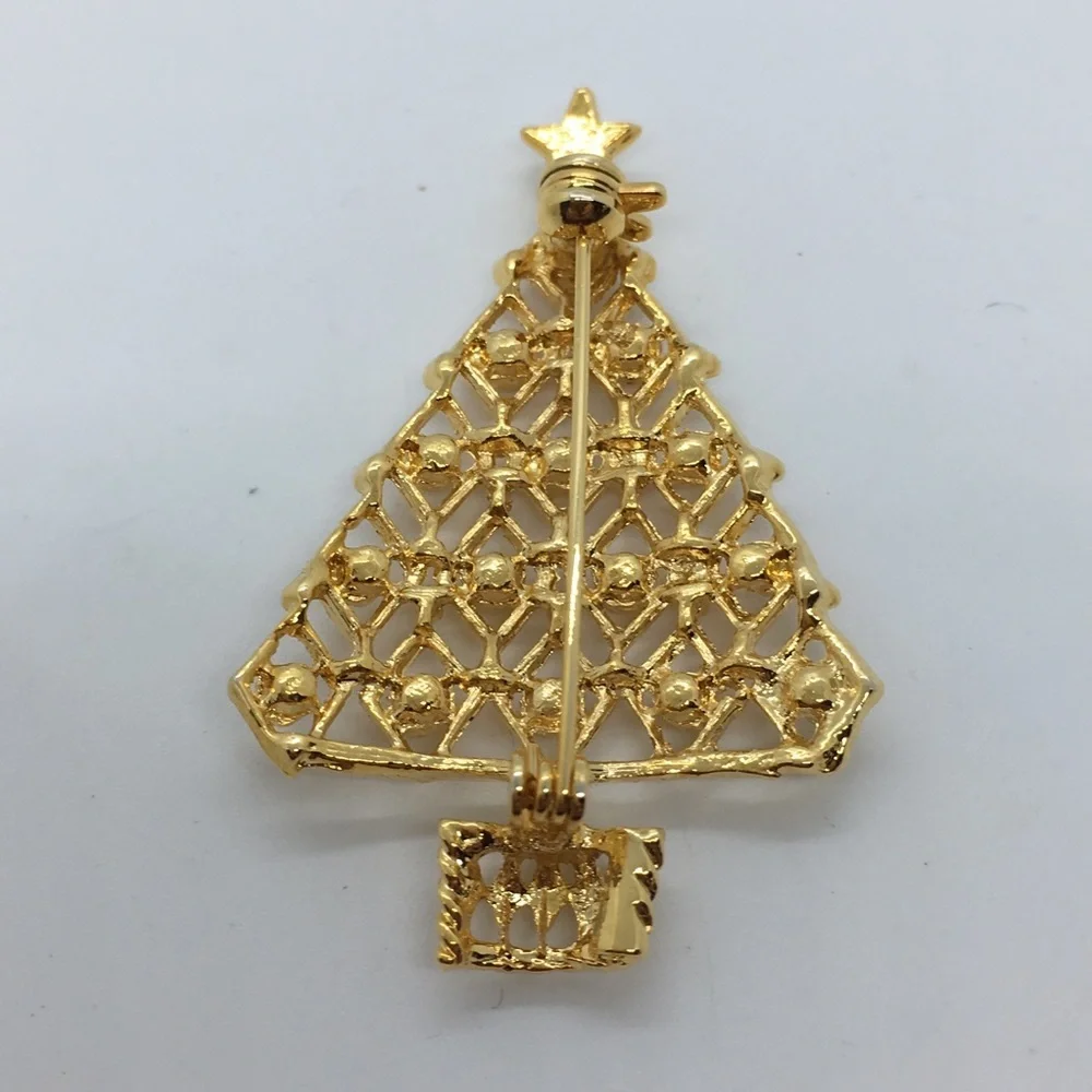 Vintage Christmas Tree Brooch Goldtone